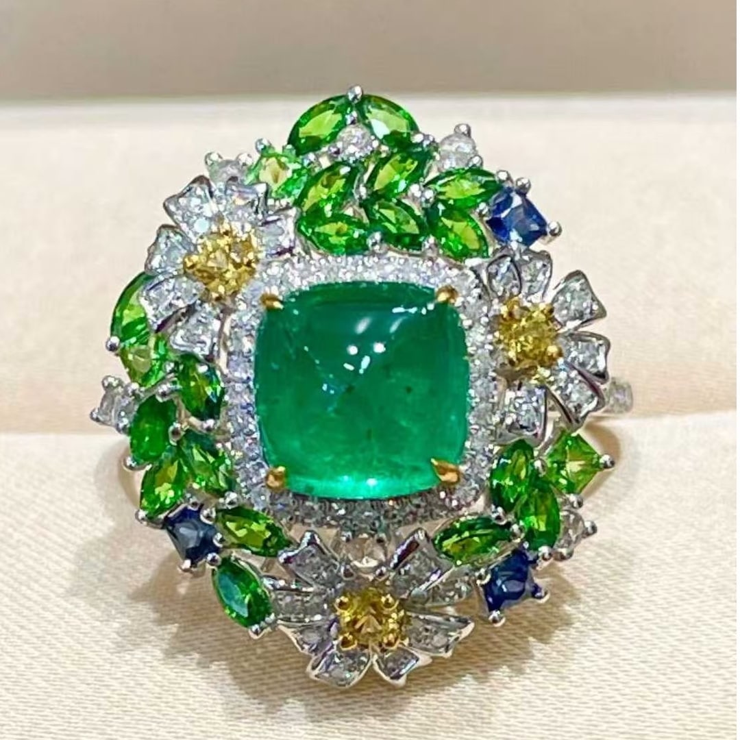 14k Gold 2 Ct Natural Emerald & Diamond & Sapphire & Tsavorite Pendant( Without Chain ): Ref:231051149 // gold content:14k gold // main gemstone:emerald // shape:sugar-loaf // carat weight:2ct // color:green // treatment:natural // // adjacent gemstone 2 : diamond // shape:round //