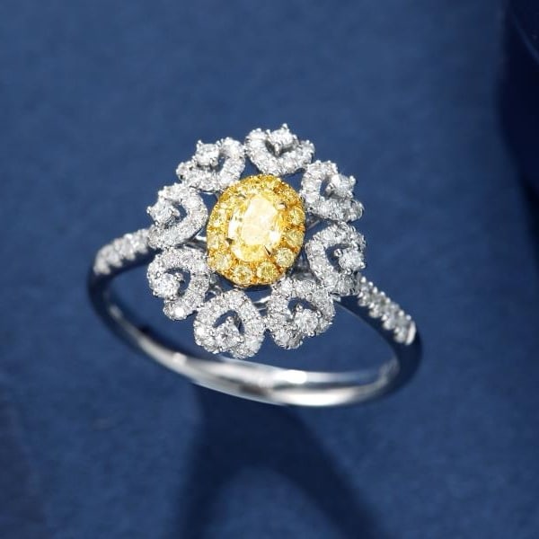 14k Gold 0.56 Ctw Natural Yellow Diamond & Diamond Ring - 3