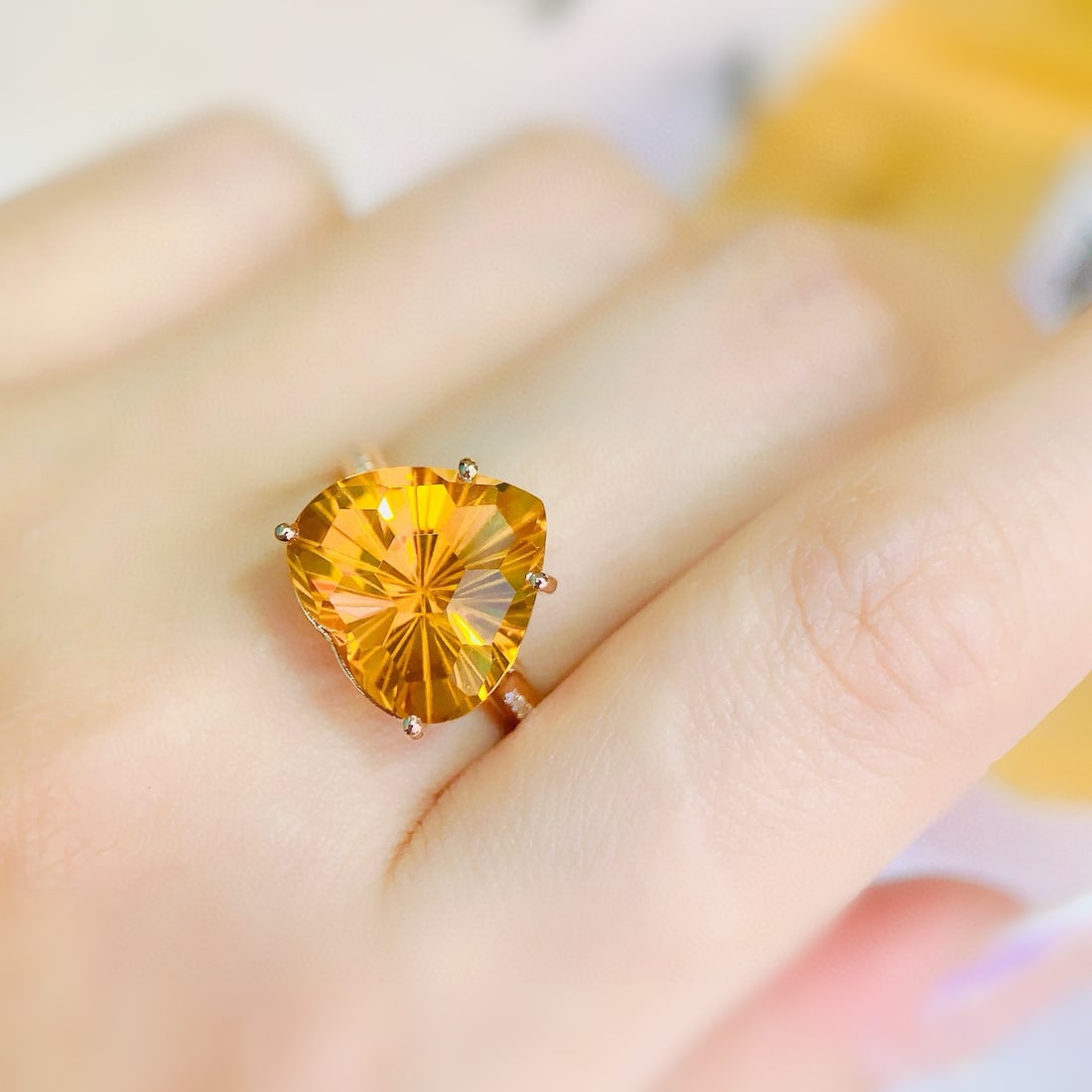 14k Gold 7.00 Ctw Natural Citrine & Diamond Ring - 3