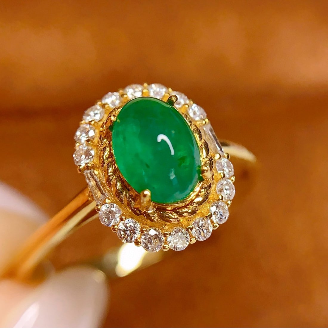 14k Gold 1 Ct Natural Emerald & Diamond Ring - 5