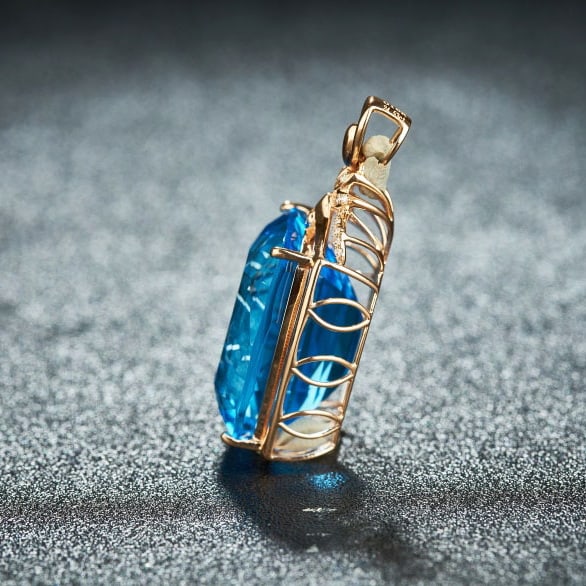 14k Gold 24.53 Ct Natural Topaz & Diamond Pendant( Without Chain ) - 4