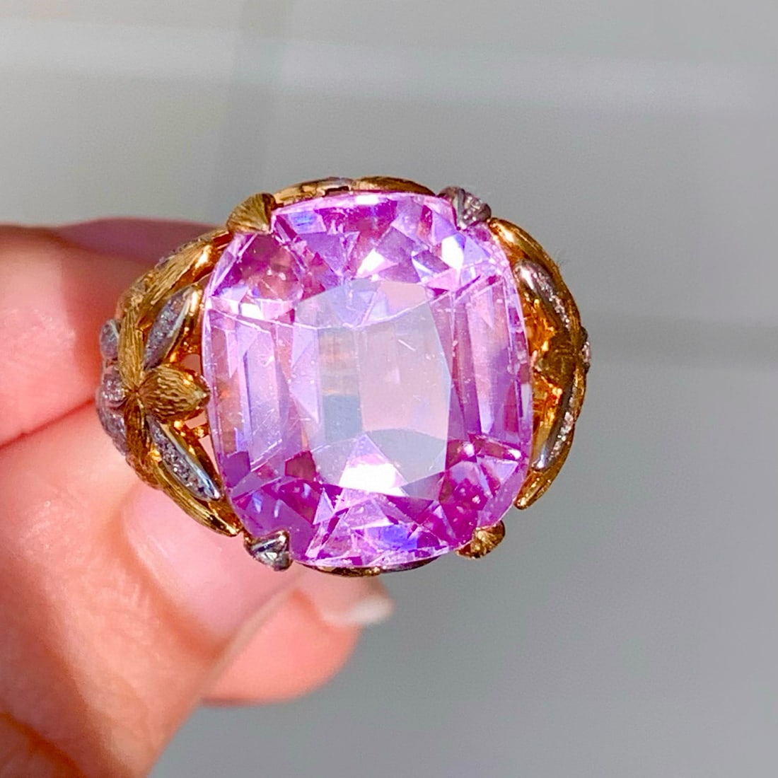 14k Gold 15.2 Ct Natural Kunzite & Diamond Ring - 2