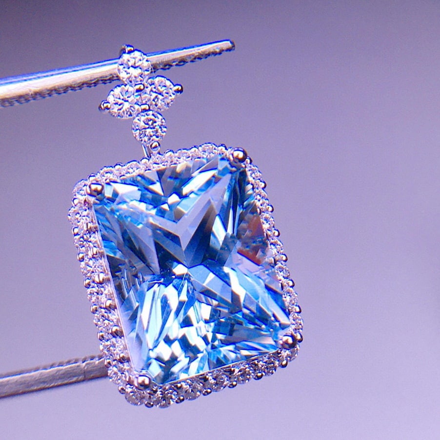 14k Gold 4.6 Ct Natural Aquamarine & Diamond Pendant( Without Chain ) - 5