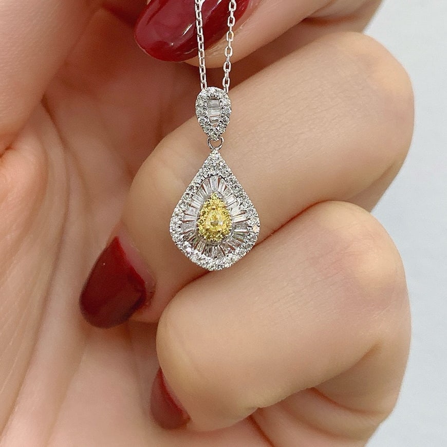 14k Gold 0.45 Ct Natural Color Diamond Necklace - 5
