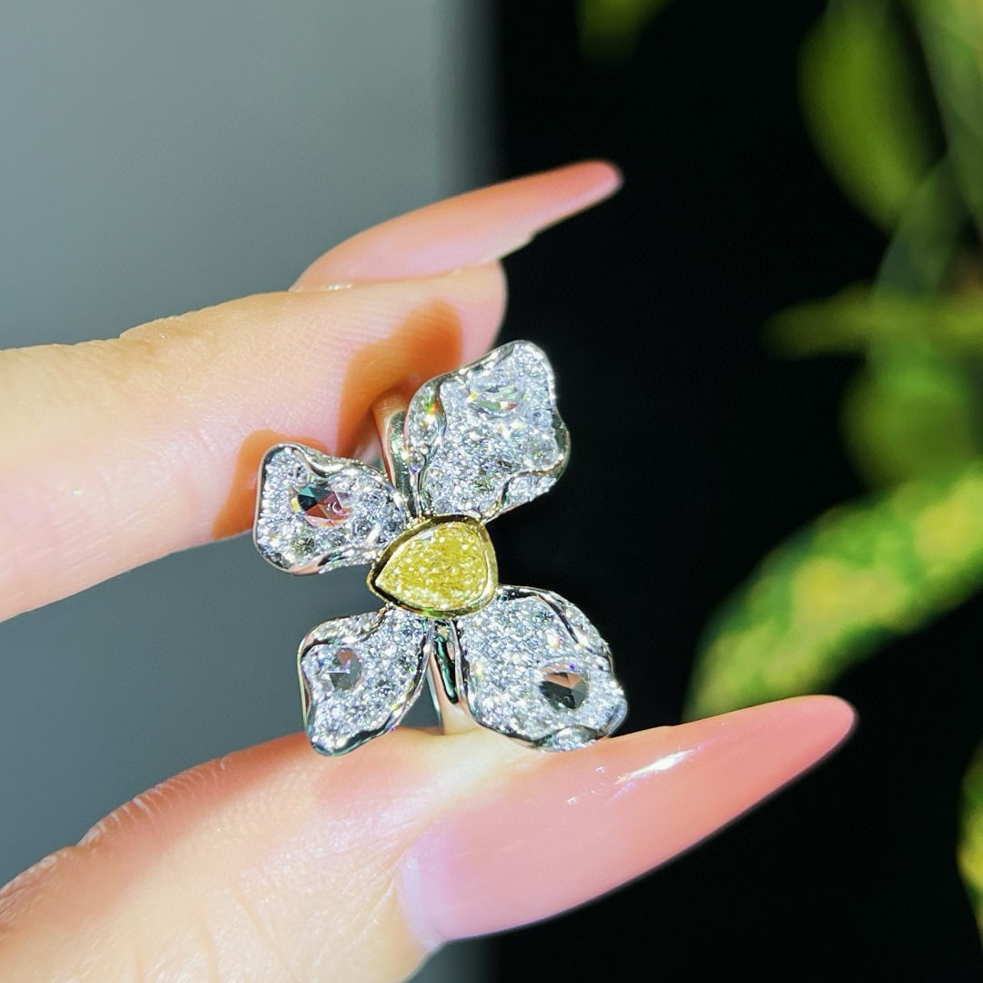 14k Gold 1.60 Ctw Natural Yellow Diamond & Diamond Ring - 6