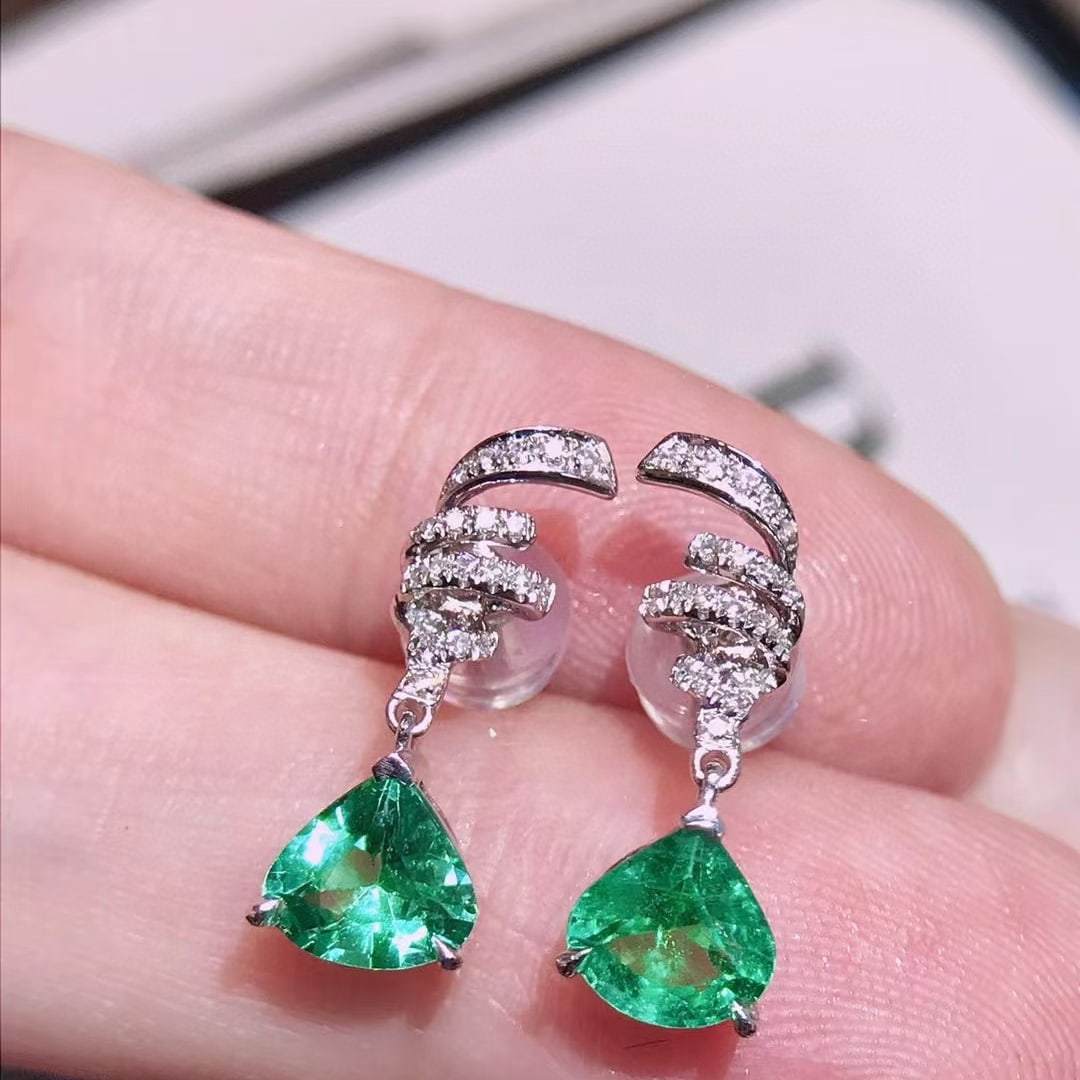 14k Gold 1.45 Ctw Natural Emerald & Diamond Earrings - 2