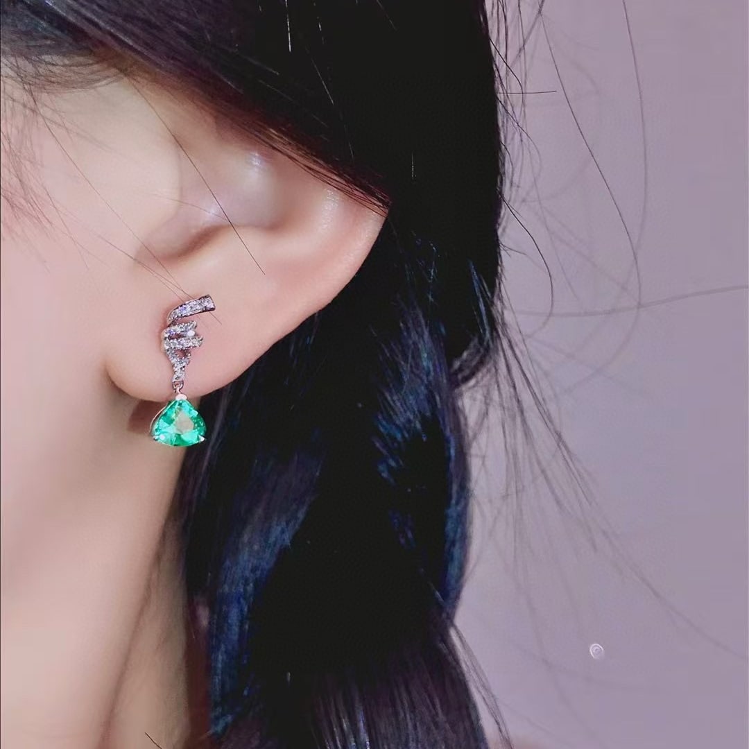 14k Gold 1.45 Ctw Natural Emerald & Diamond Earrings - 4