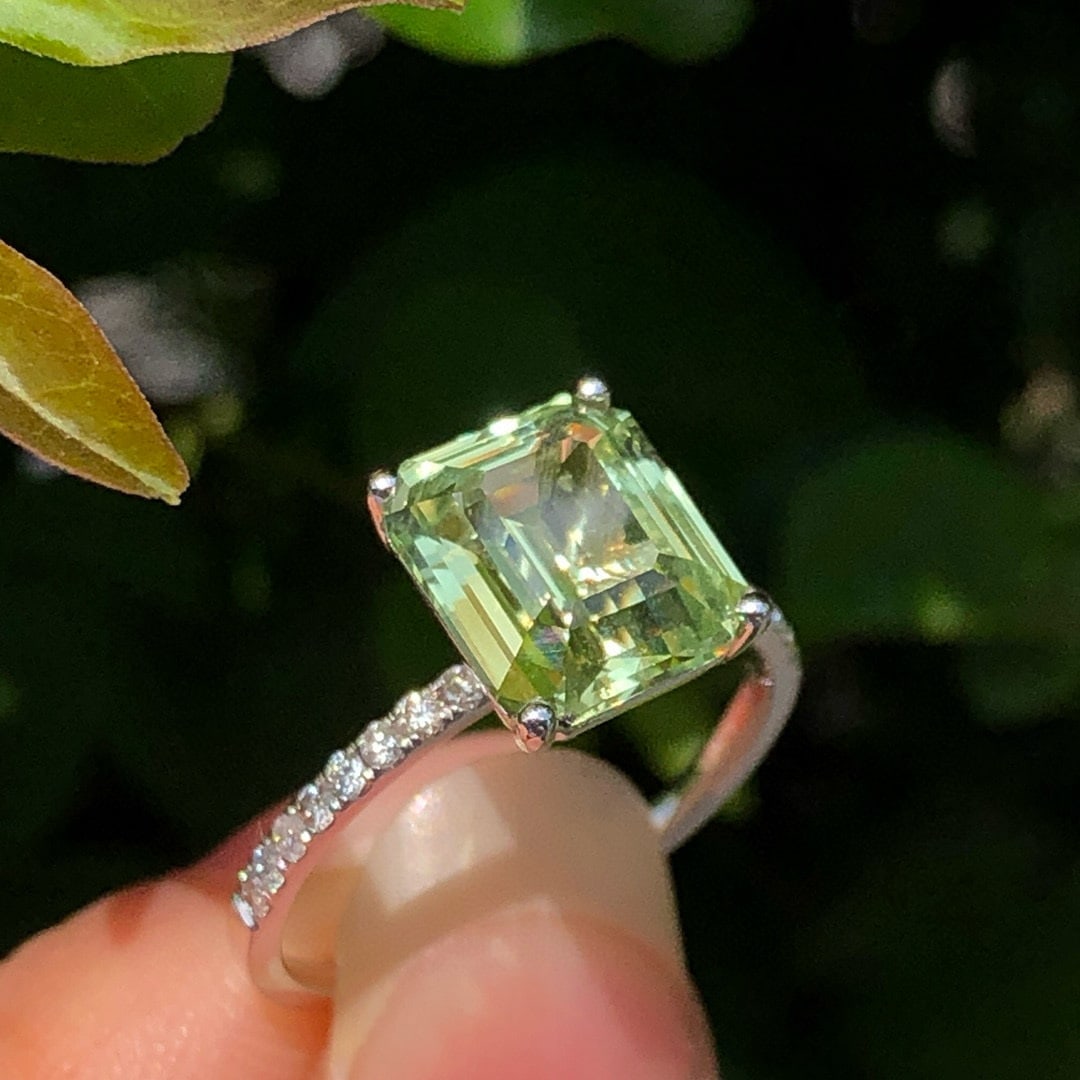 14k Gold 3.70 Ctw Natural Chrysoberyl & Diamond Ring - 7