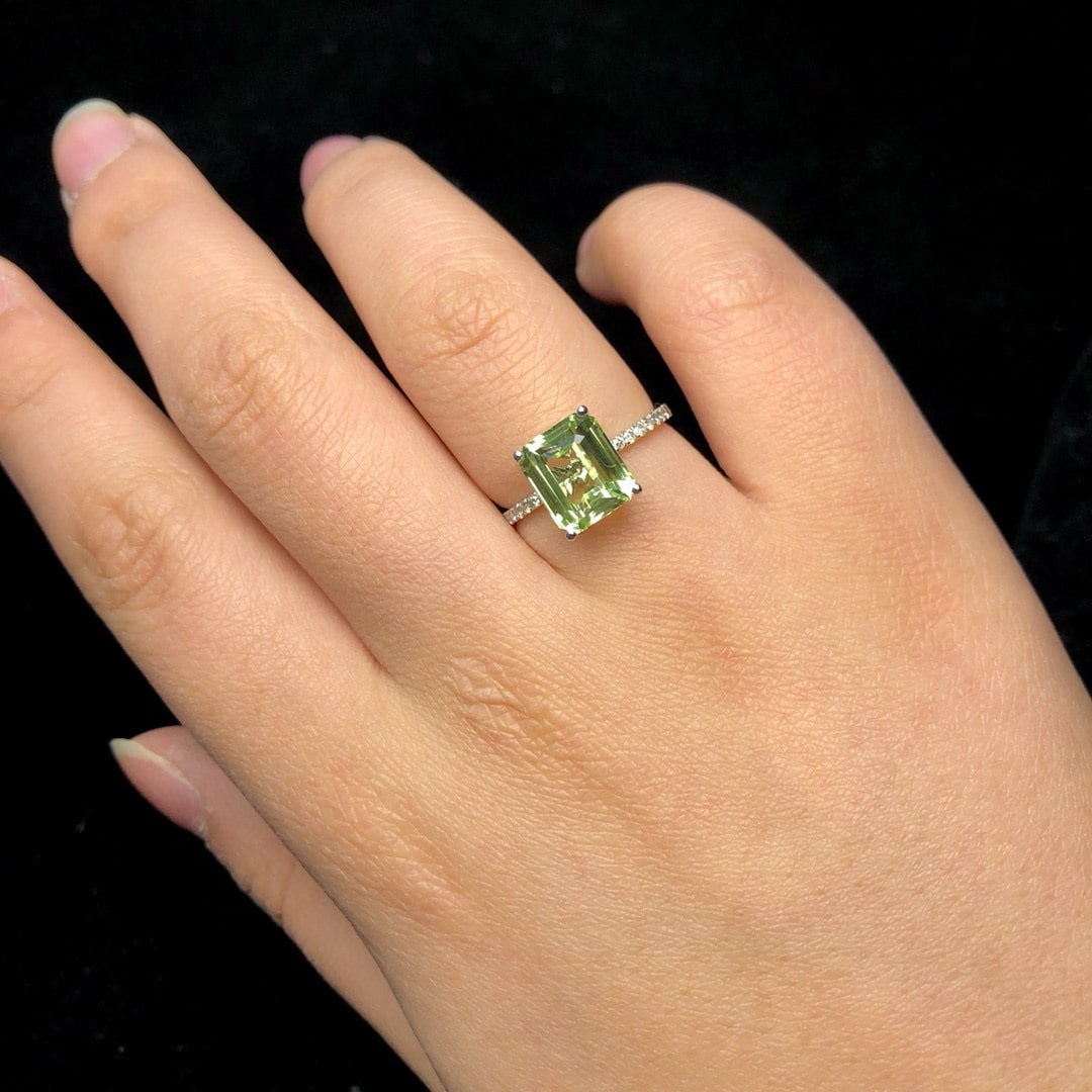 14k Gold 3.70 Ctw Natural Chrysoberyl & Diamond Ring - 8