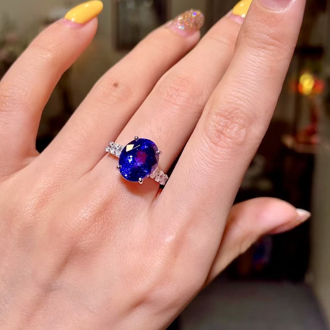 14k Gold 6.66 Ctw Natural Tanzanite & Diamond Ring - 4