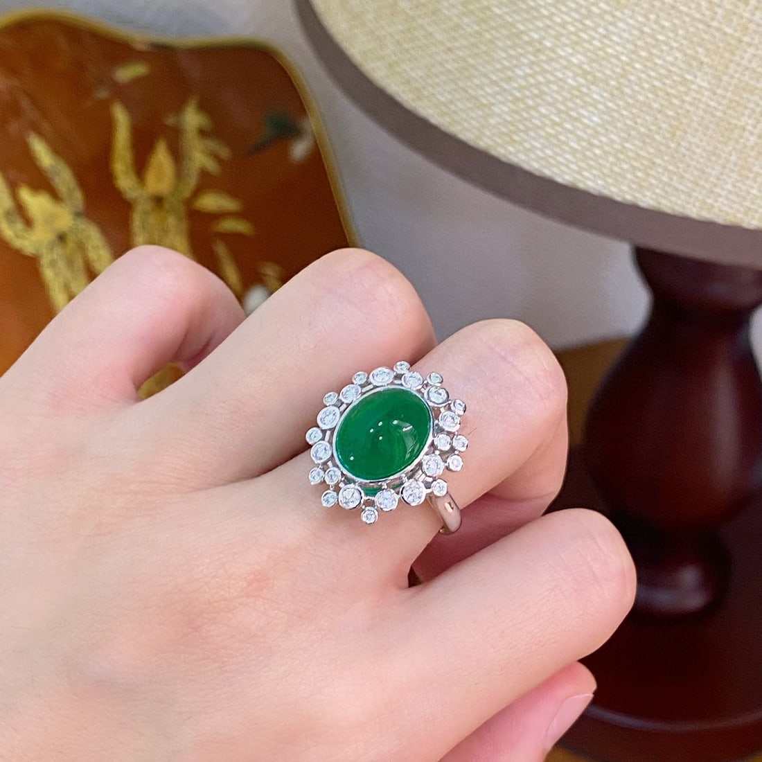 14k Gold 5.82 Ctw Vivid Green Natural Emerald & Diamond Ring - 6