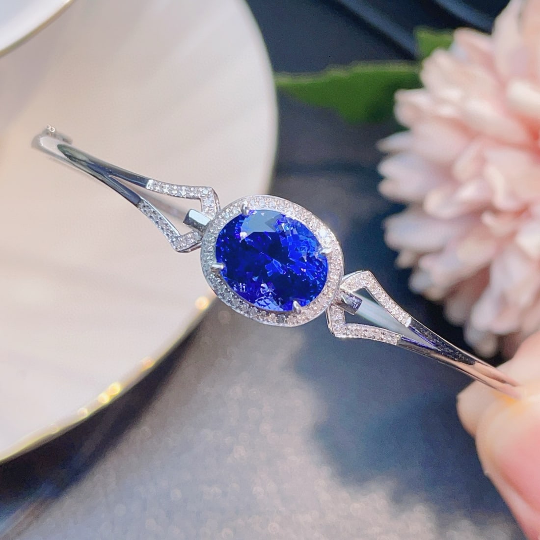 14k Gold 4.2 Ct Natural Tanzanite & Diamond Bangle - 2