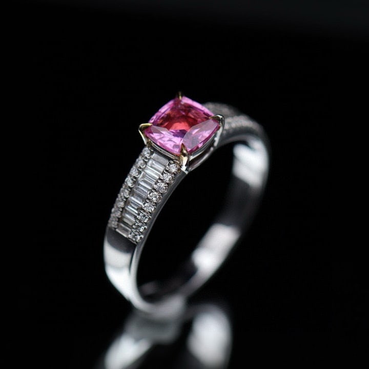 14k Gold 1.15 Ctw Natural Padparadscha Sapphire & Diamond Ring - 3
