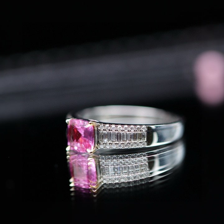 14k Gold 1.15 Ctw Natural Padparadscha Sapphire & Diamond Ring - 4