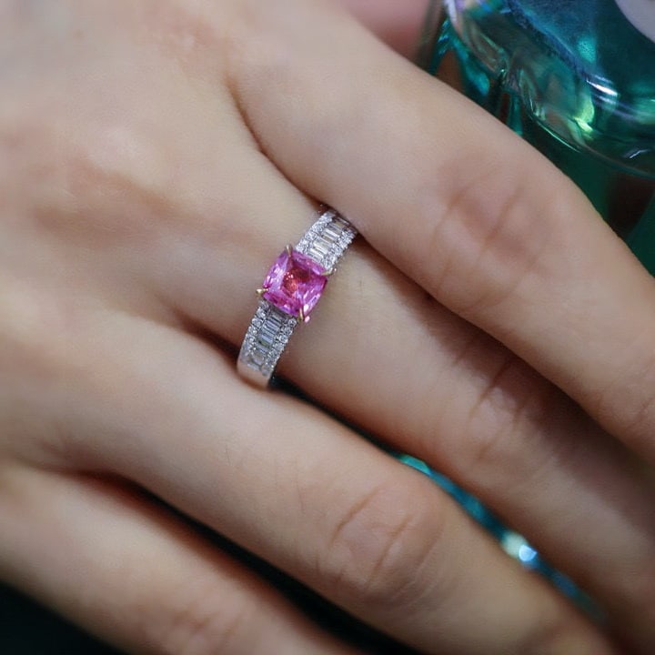 14k Gold 1.15 Ctw Natural Padparadscha Sapphire & Diamond Ring - 5