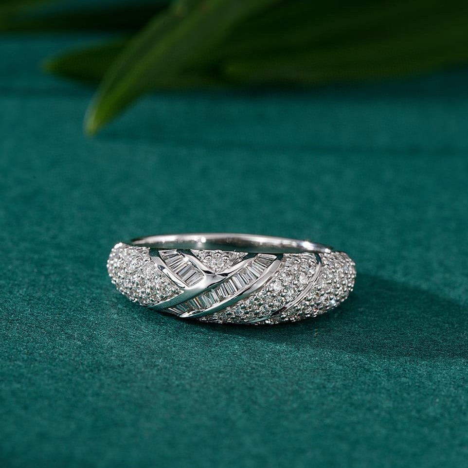 14k Gold 0.78 Ctw Natural H Diamond Ring - 3