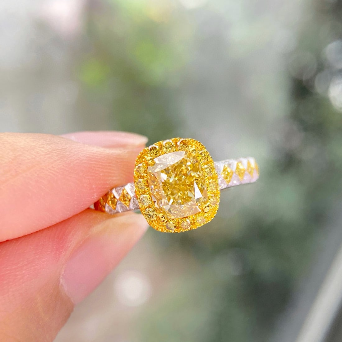 Gia Certified 14k Gold 2.37 Ctw Natural Yellow Diamond & Diamond Ring - 3