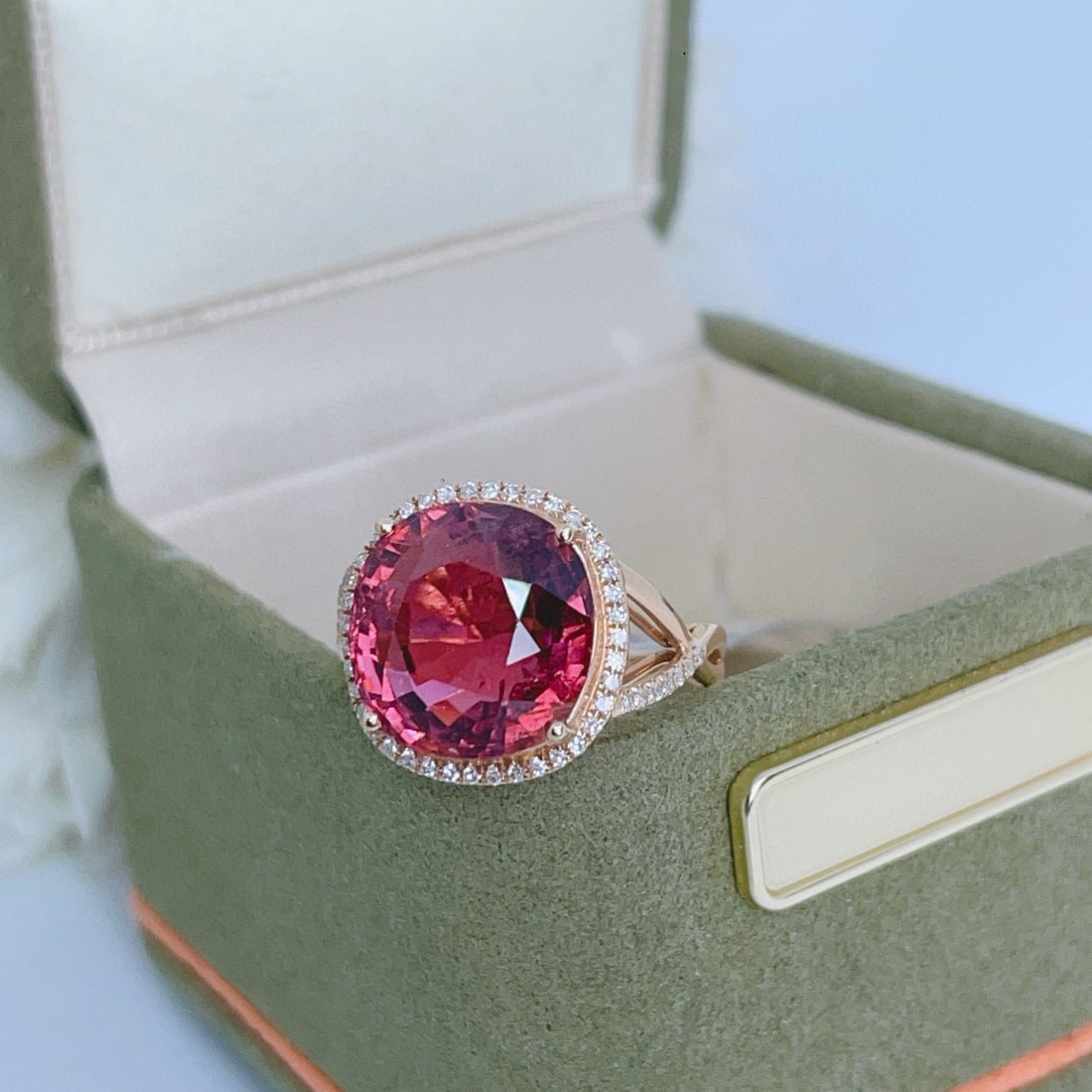 14k Gold 7.96 Ct Natural Tourmaline & Diamond Ring - 2
