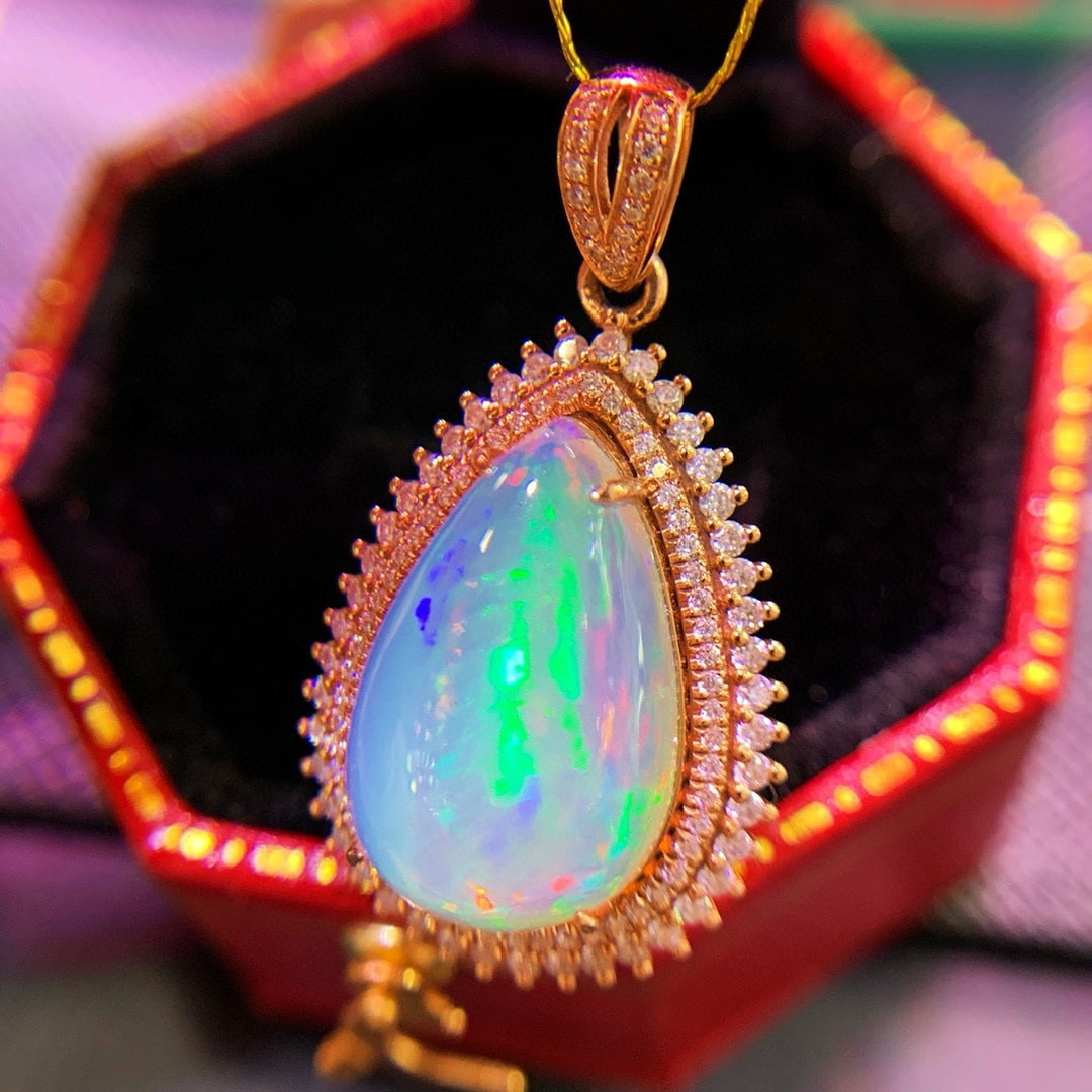 14k Gold 4.8 Ct Natural Opal & Diamond Pendant( Without Chain ) - 4