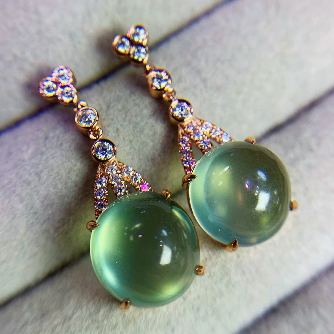 14k Gold 8.7 Ct Natural Prehnite & Diamond Earrings - 2