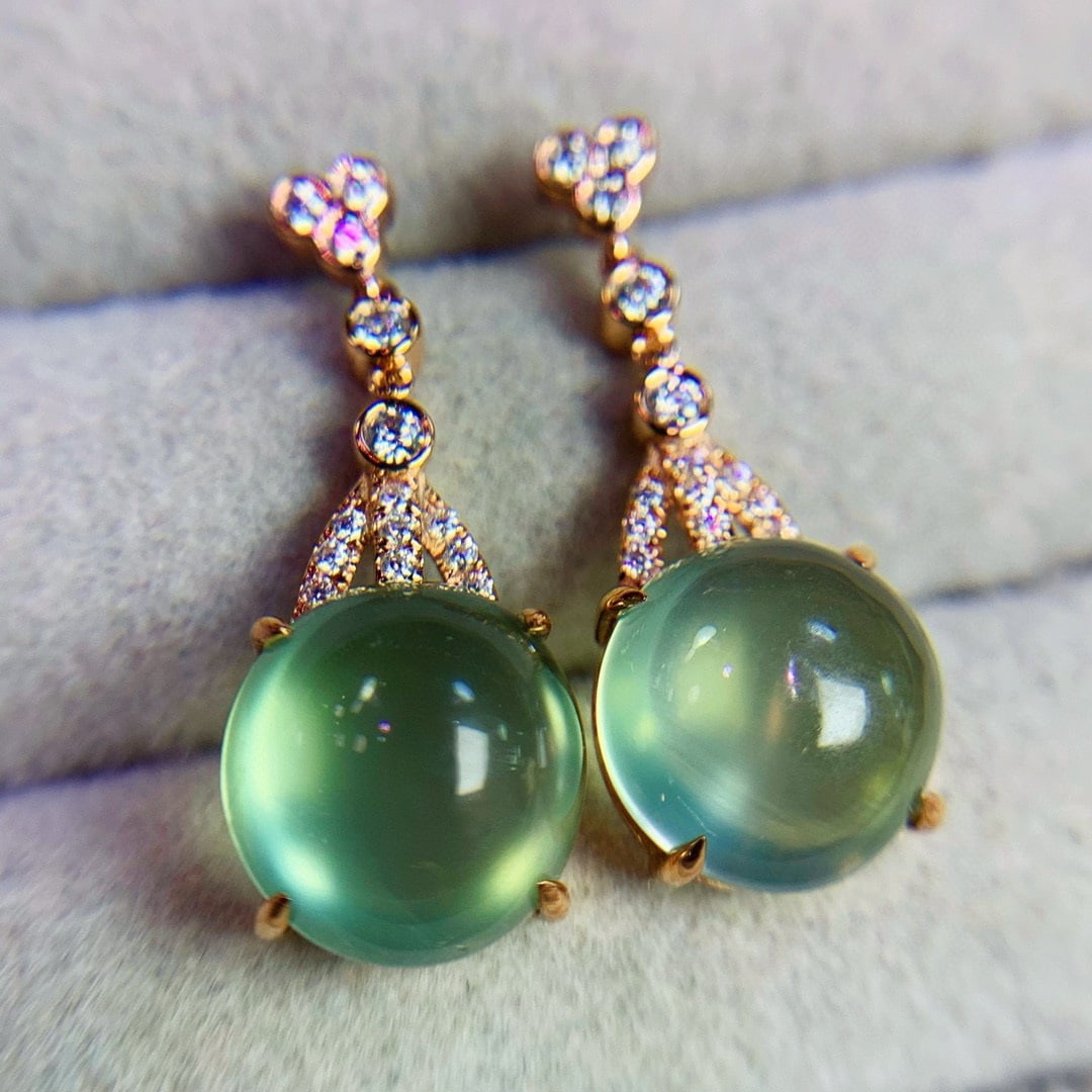 14k Gold 8.7 Ct Natural Prehnite & Diamond Earrings - 5