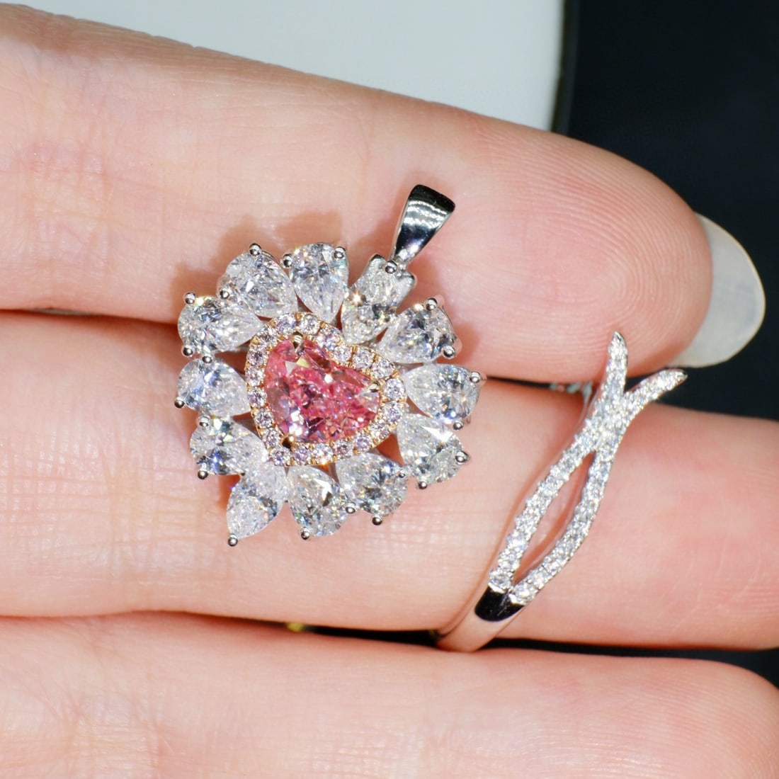 Gia Certified 14k Gold 3.22 Ctw Natural Pink Diamond & Diamond Ring/pendant( Without Chain ) - 3