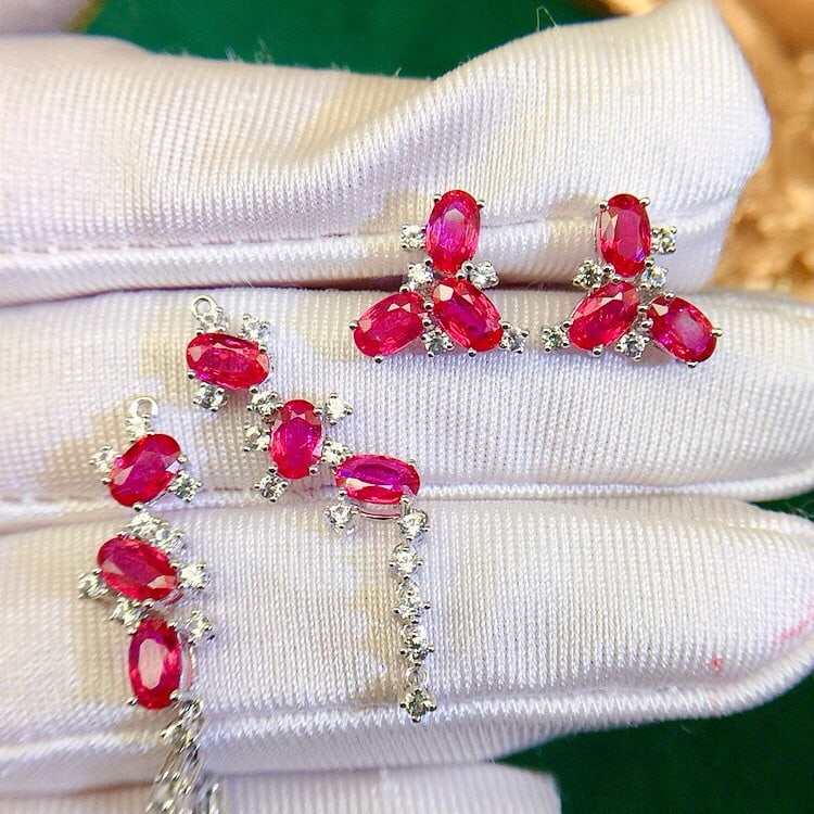 14k Gold 4.92 Ctw Natural Ruby & Sapphire Earrings - 3