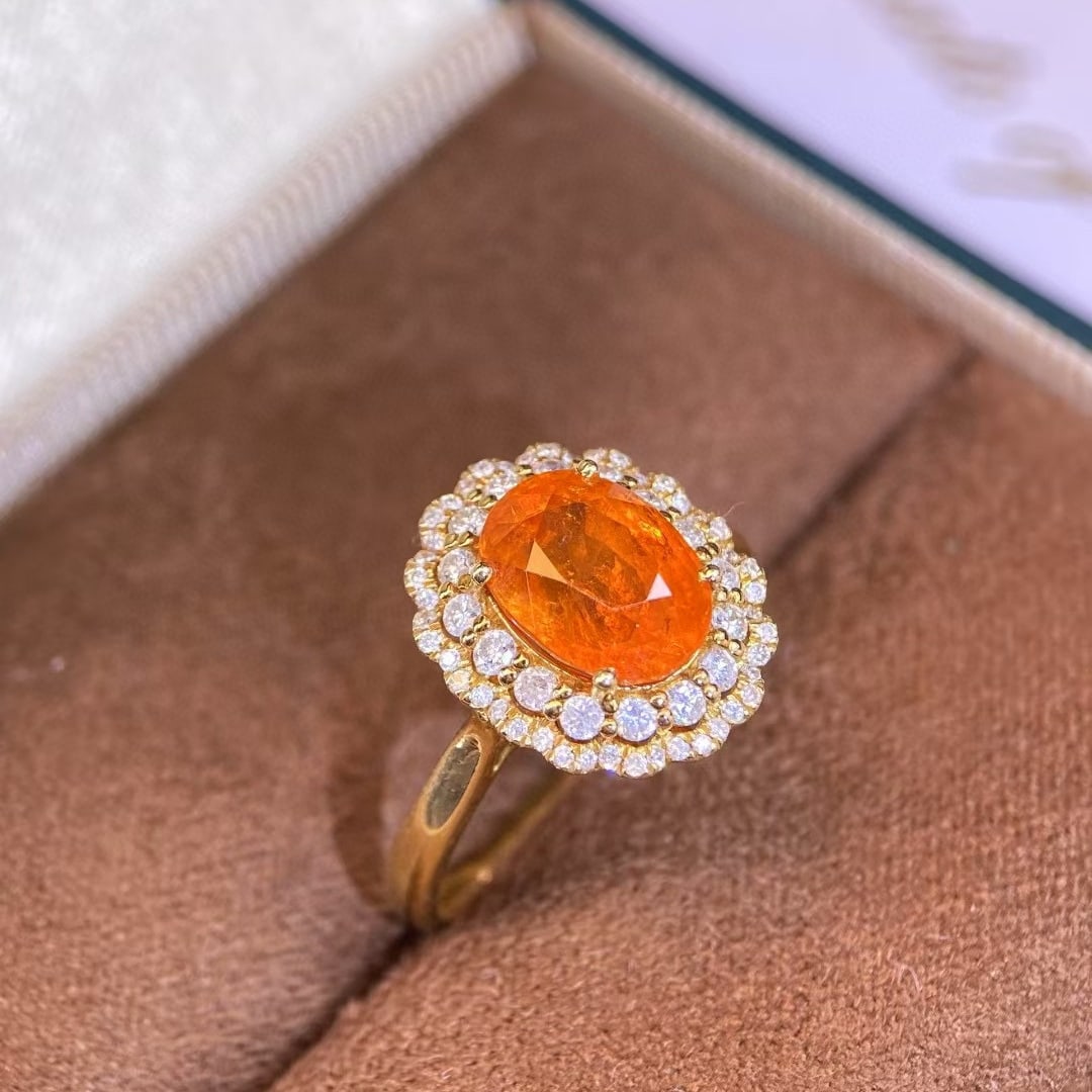 14k Gold 3.20 Ct Natural Spessartine & Diamond Ring: Ref:231052121 // gold content:14k gold // ring size:7. 25us // // main gemstone:spessartine // shape:oval // carat weight:3. 20ct // color:orange // treatment:natural // // adjacent gemstone 2 : diamo