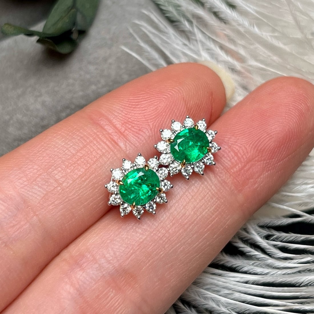 14k Gold 1.77 Ctw Vivid Green Natural Emerald & Diamond Earrings - 2