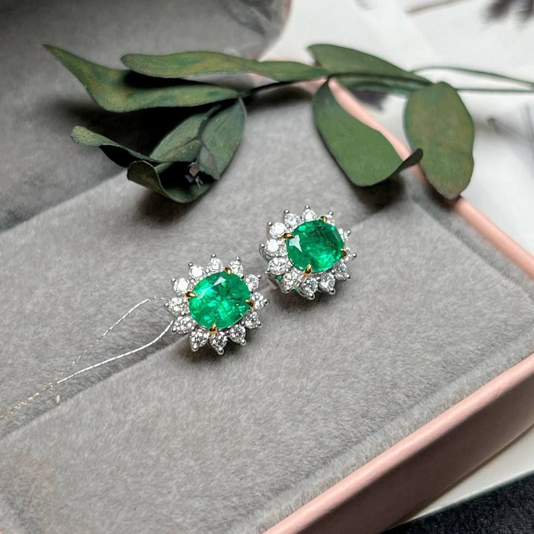 14k Gold 1.77 Ctw Vivid Green Natural Emerald & Diamond Earrings - 4