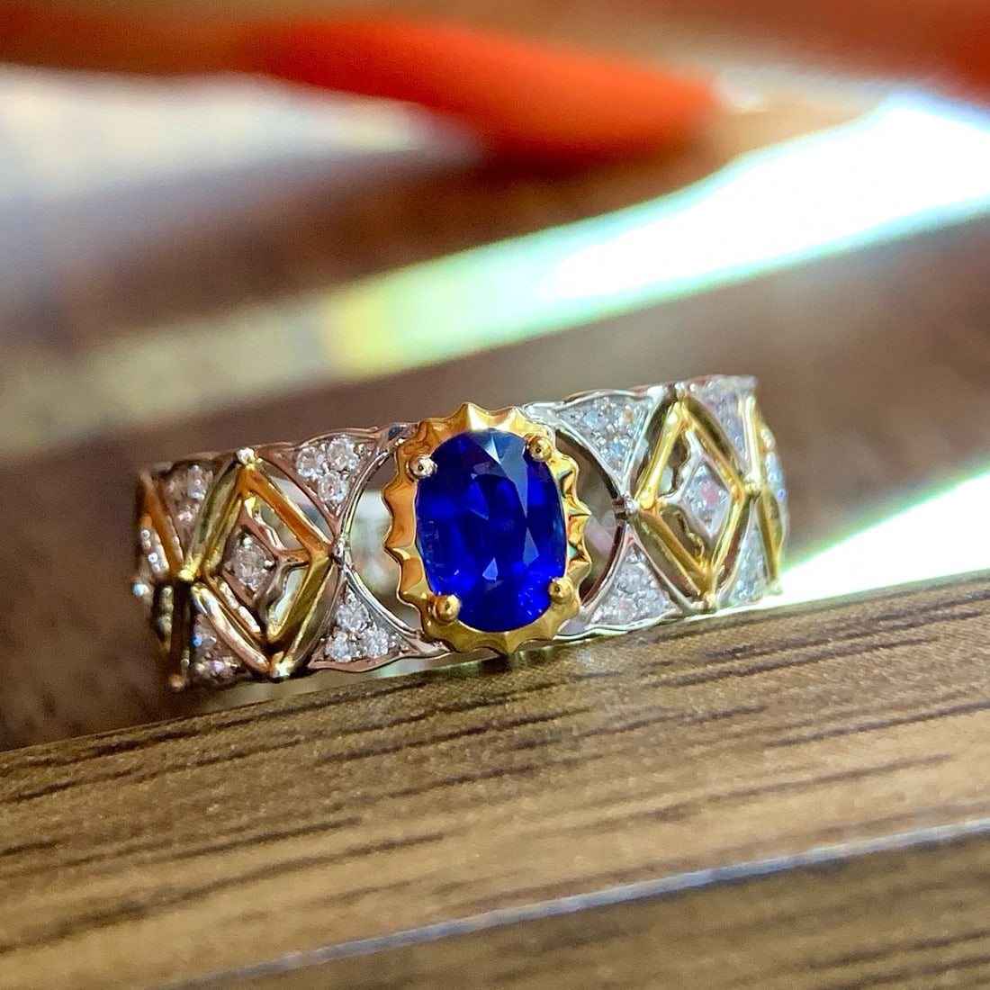 14k Gold 0.78 Ctw Natural Sapphire & Diamond Ring: Ref:231052152 // gold content:14k gold // ring size:7. 25us // // main gemstone:sapphire // shape:oval // carat weight:0. 67ct // color:blue // treatment:natural // // adjacent gemstone 2 : diamond