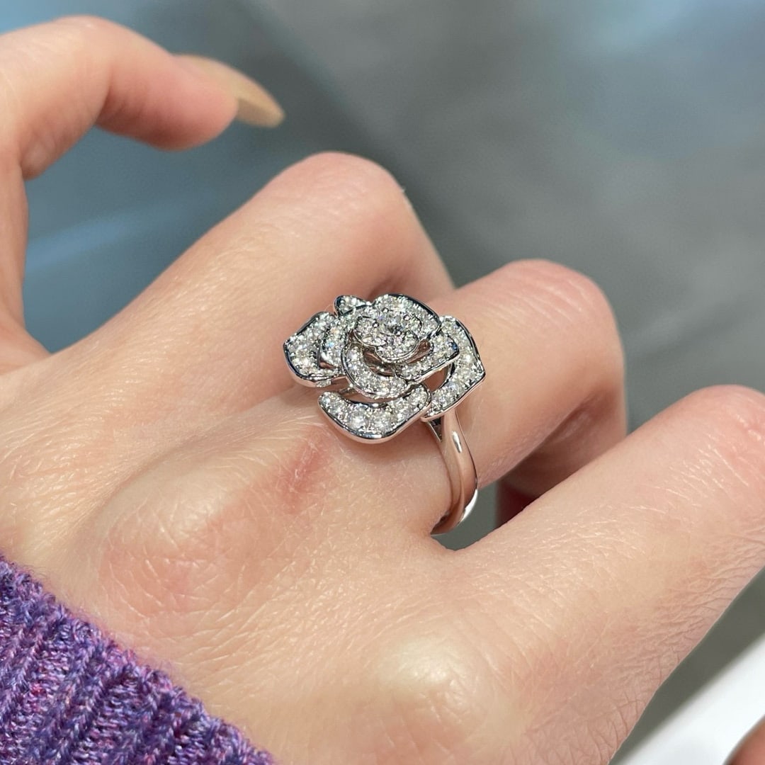 14k Gold 0.6 Ct Natural H Diamond & Flowers Ring - 4