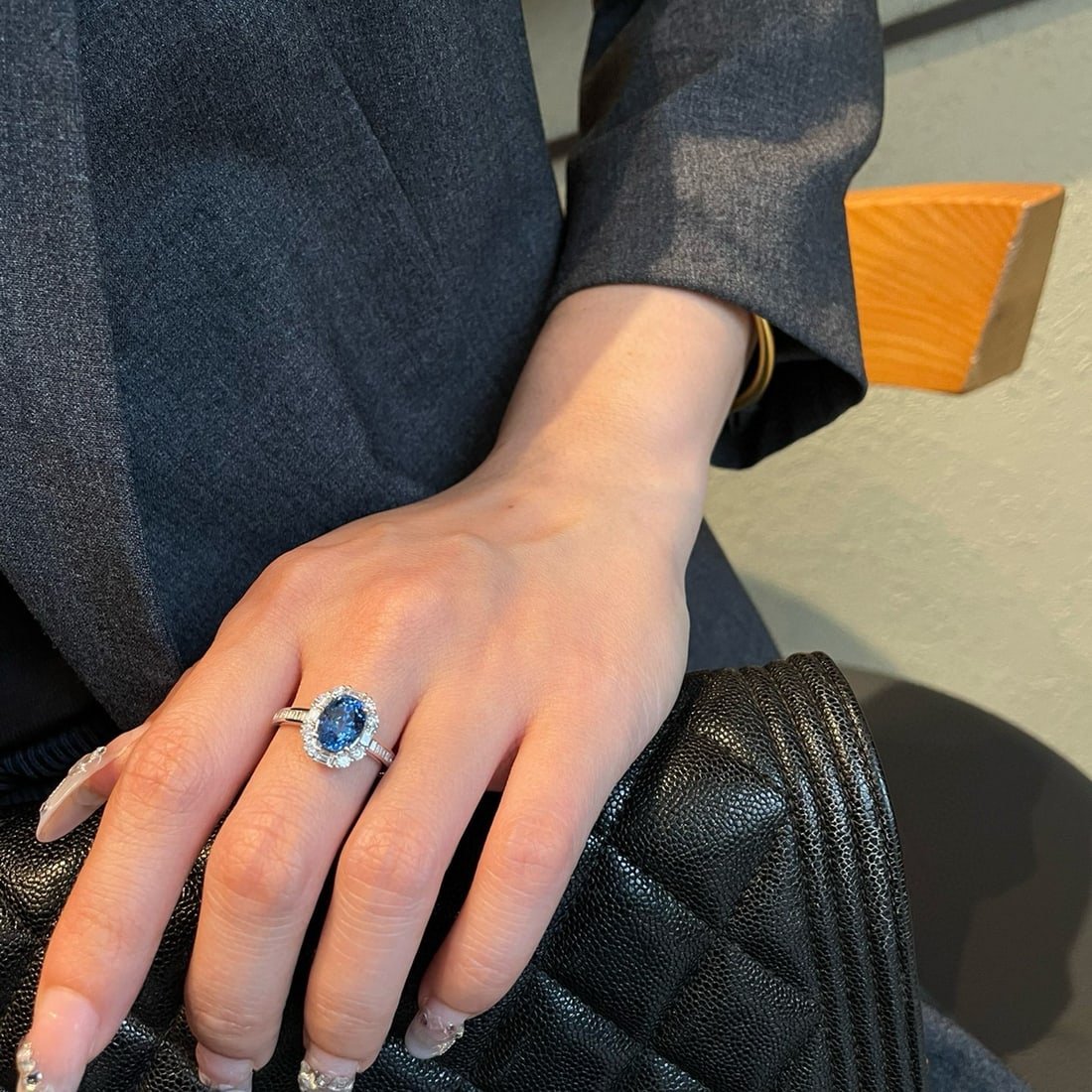 14k Gold 2.73 Ct Natural Sapphire & Diamond Ring - 3
