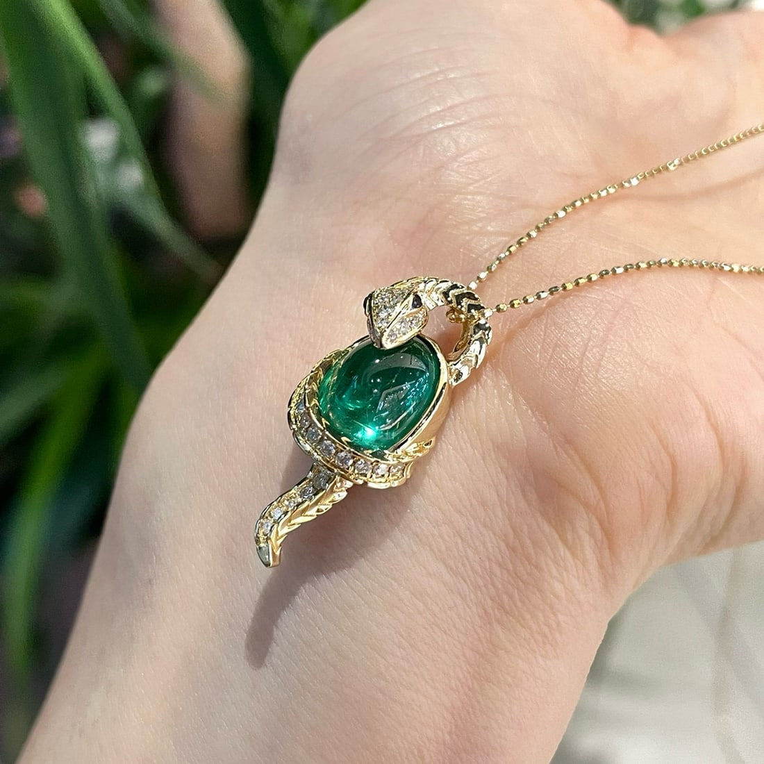 14k Gold 4.99 Ct Natural Emerald & Diamond Pendant( Without Chain ) - 3