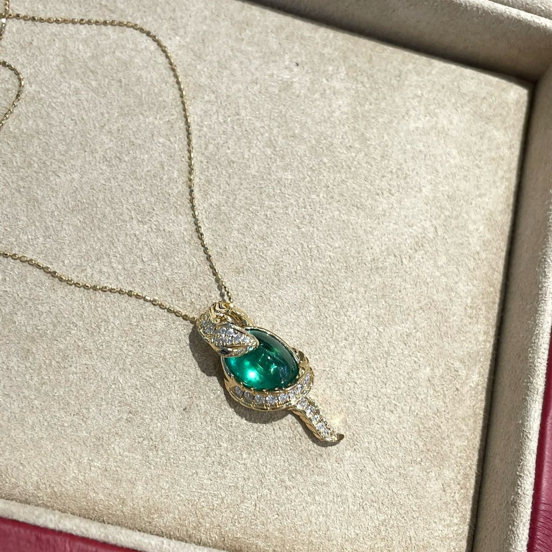 14k Gold 4.99 Ct Natural Emerald & Diamond Pendant( Without Chain ) - 7