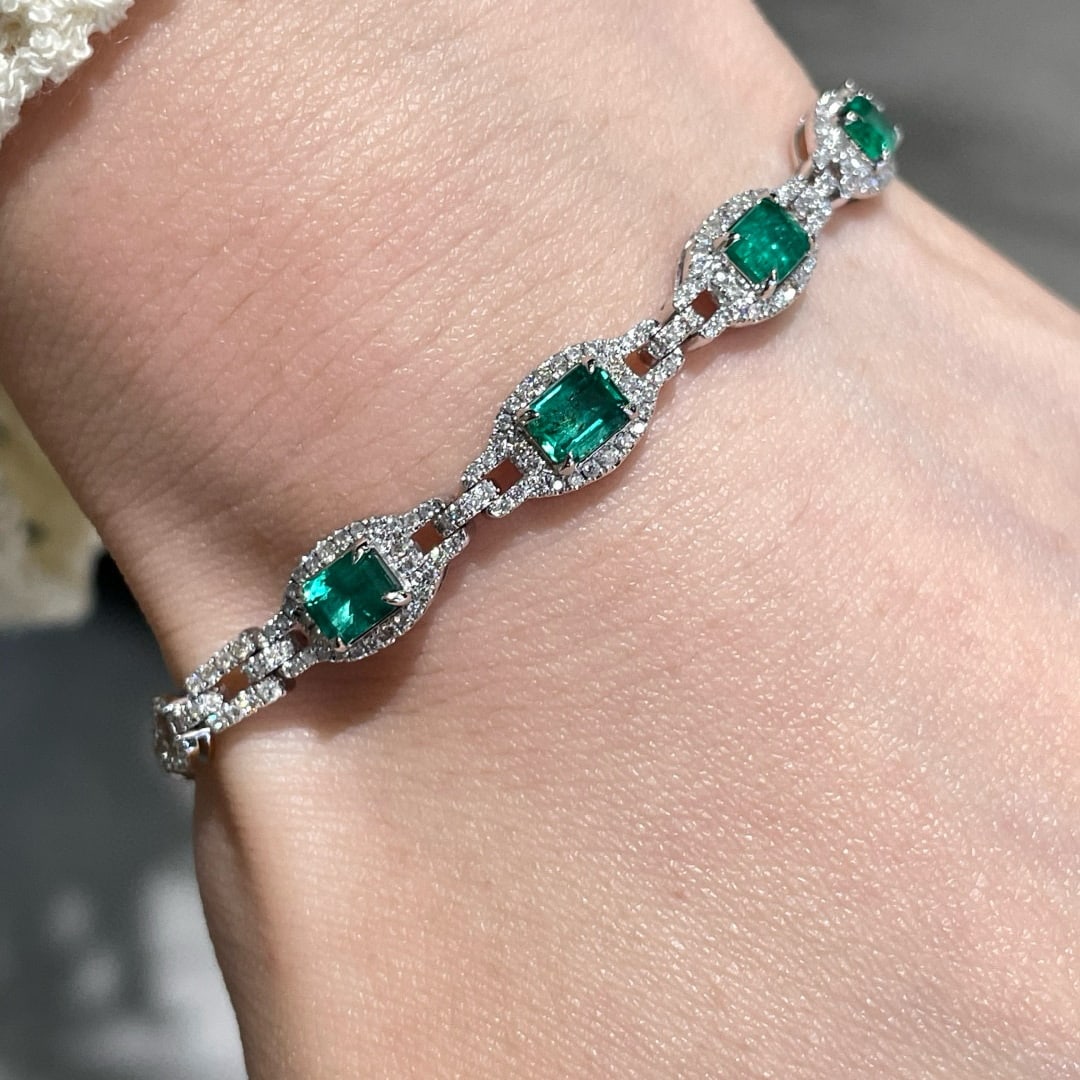 14k Gold 1.8 Ct Vivid Green Natural Emerald & Diamond Bracelet - 7
