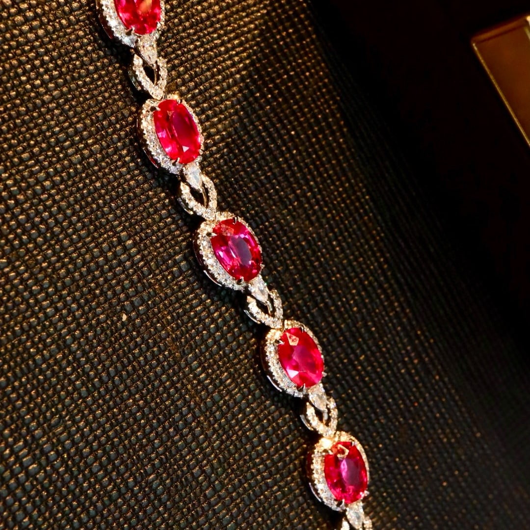 14k Gold 4.71 Ctw Natural Ruby & Diamond Bracelet - 3