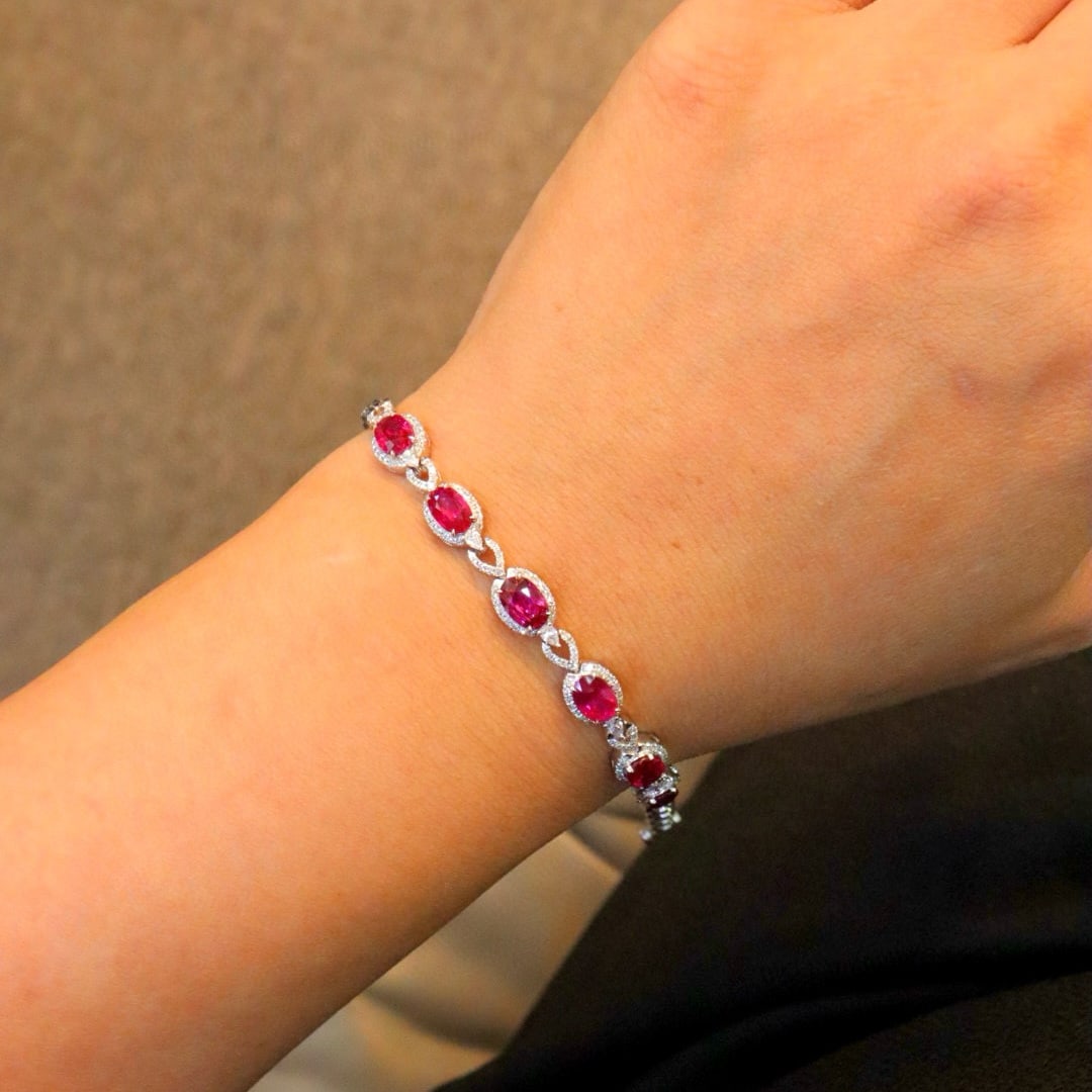 14k Gold 4.71 Ctw Natural Ruby & Diamond Bracelet - 8