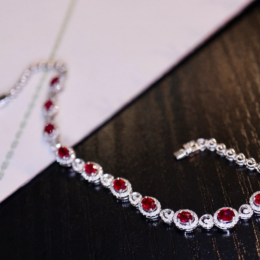 14k Gold 2.3 Ct Vivid Red Natural Ruby & Diamond Bracelet - 3