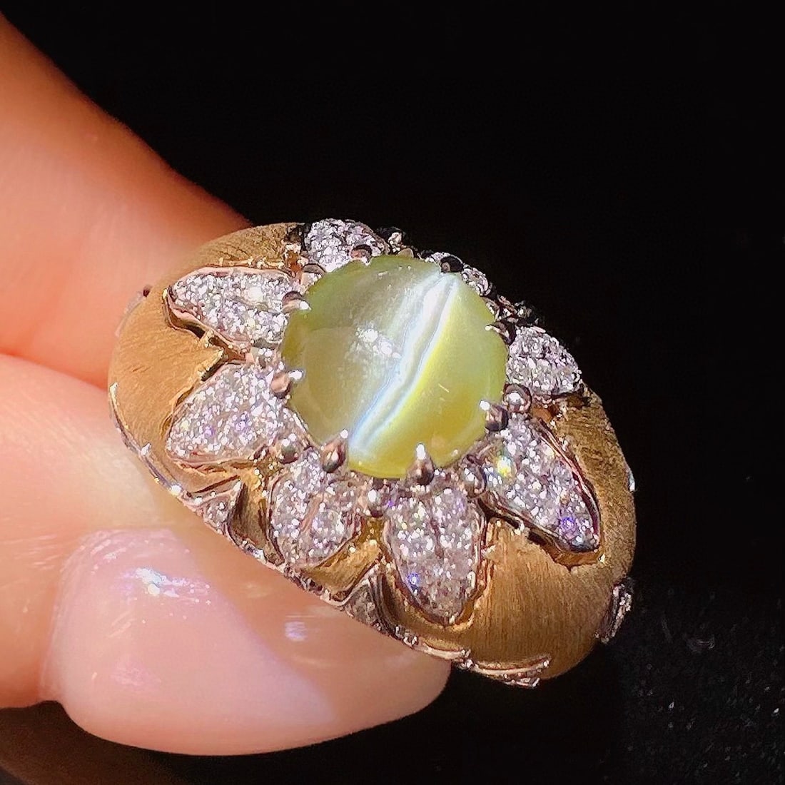 14k Gold 3.03 Ctw Natural Cat's?Eye Chrysoberyl & Diamond Ring - 2