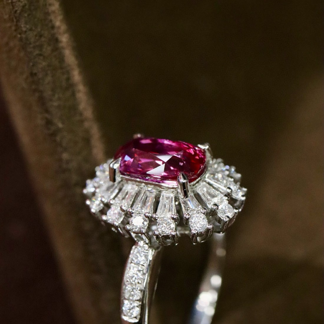 14k Gold 2.86 Ctw Natural Ruby & Diamond Ring - 2