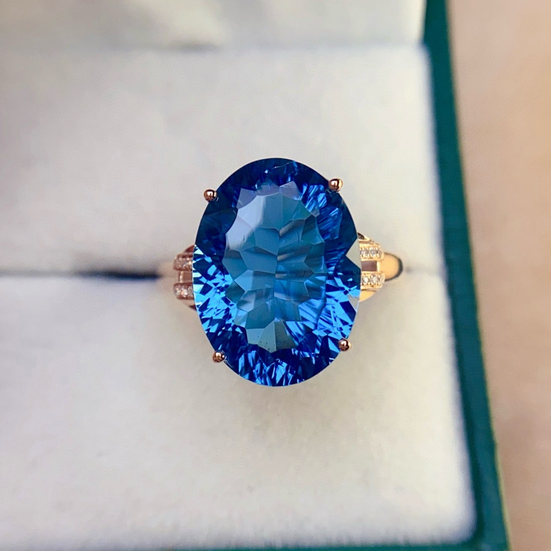 14k Gold 8.30 Ct Natural Topaz & Diamond Ring - 3