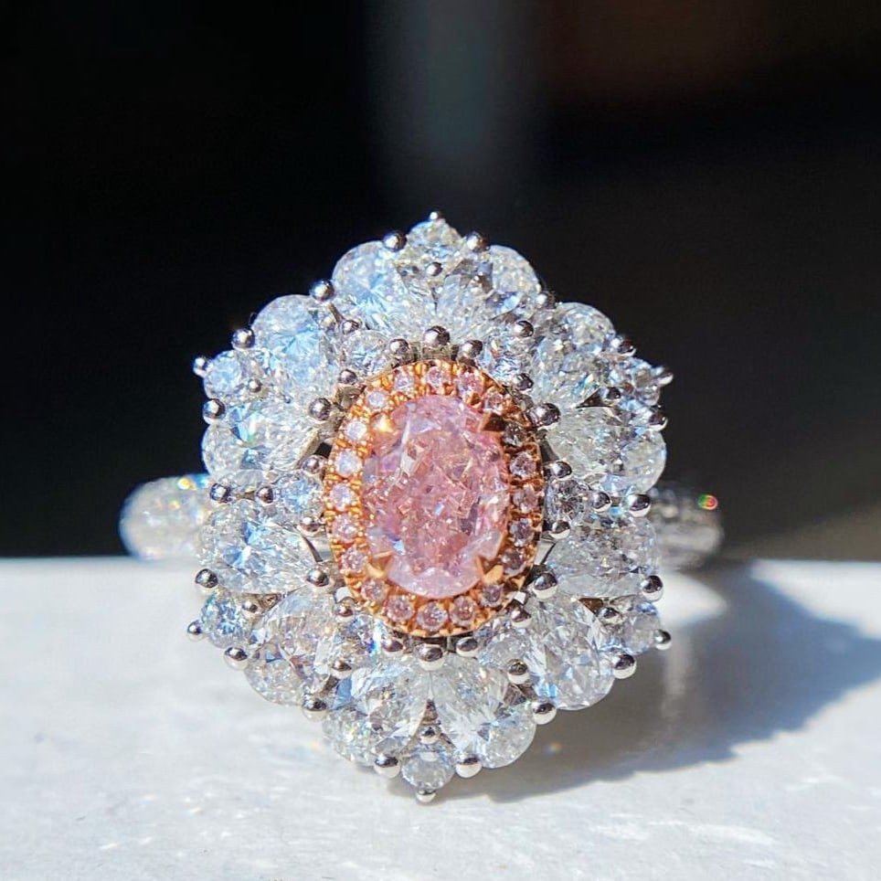 Gia Certified 14k Gold 2.04 Ctw Natural Pink Diamond & Diamond Ring/pendant( Without Chain ): Ref:231052282 // gold content:14k gold // ring size:7. 25us // // main gemstone:pink diamond // certified:gia // shape:oval // carat weight:0. 50ct // clarity grade:i1 // color:pink //
