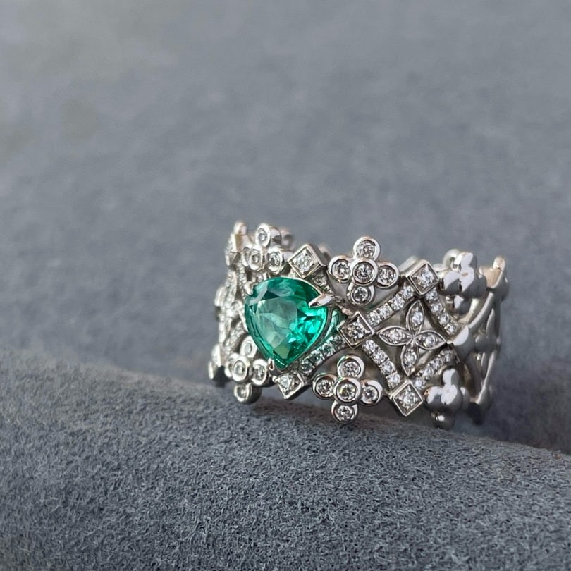 14k Gold 0.54 Ct Natural Emerald & Diamond Ring - 3