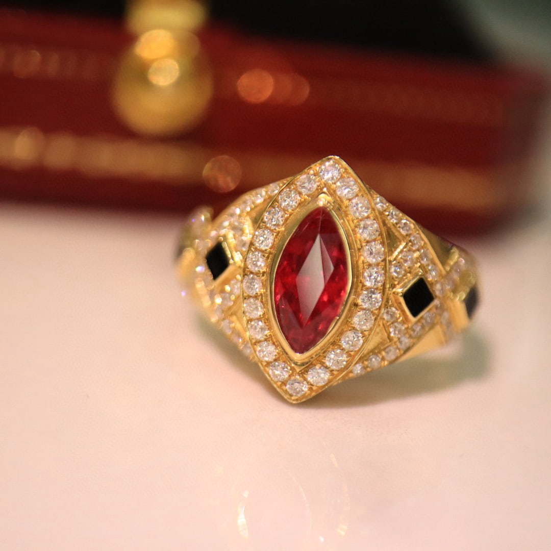 14k Gold 1.41 Ctw Vivid Red Natural Ruby & Diamond Ring: Ref:231052313 // gold content:14k gold // ring size:7. 25us // // main gemstone:ruby // shape:marquise // carat weight:1. 01ct // color:vivid red // treatment:natural // // adjacent gemstone 2 : diamo