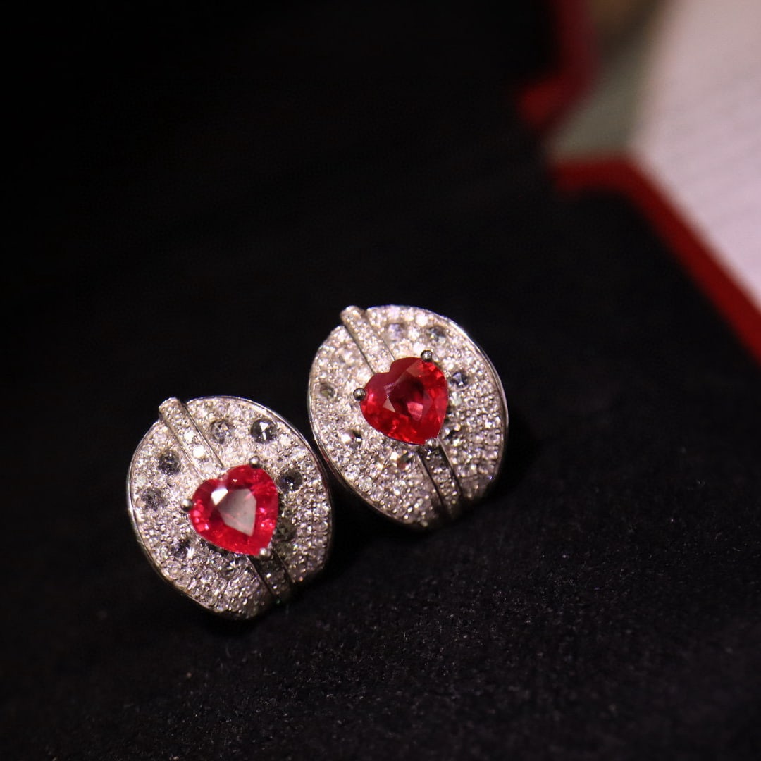 14k Gold 1.64 Ctw Vivid Red Natural Ruby & Diamond Earrings: Ref:231052316 // gold content:14k gold // main gemstone:ruby // shape:heart // carat weight:1. 10ct // color:vivid red // treatment:natural // // adjacent gemstone 2 : diamond // shape:round // carat