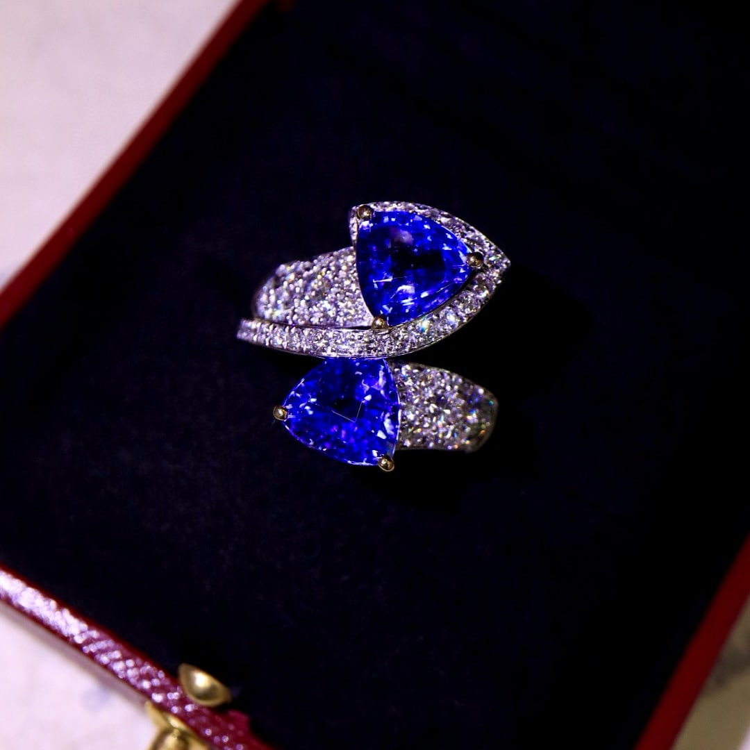 14k Gold 5.92 Ctw Natural Tanzanite & Diamond Ring - 7