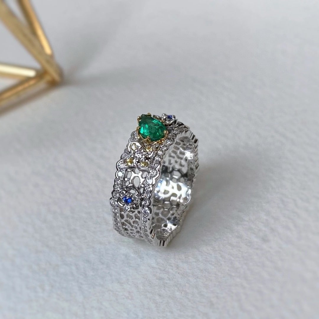 14k Gold 1.0 Ctw Vivid Green Natural Emerald & Diamond Ring - 3