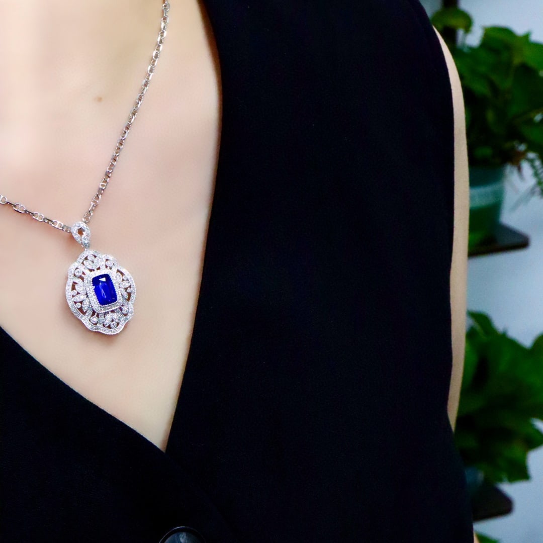 14k Gold 2.75 Ctw Vivid Blue Natural Sapphire & Diamond Pendant( Without Chain ) - 4