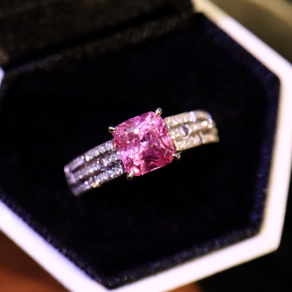 14k Gold 2.21 Ctw Natural Sapphire & Diamond Ring - 2